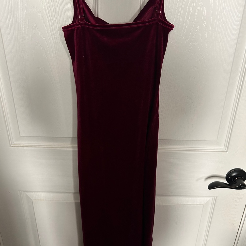 Elegant Burgundy Velvet Dress